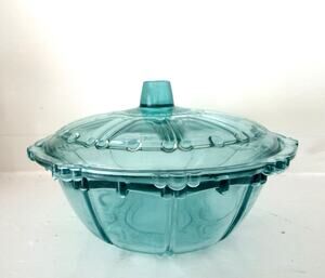 KIG Indonesia Oyster and Pearl Lidded Candy Dish Icy Aquamarine Blue Pressed
